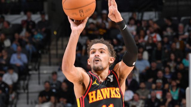 特雷-杨vs马刺集锦 狂轰45分16助掌控全场率队逆转