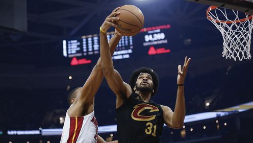 《NBA骑士》【球星】艾伦vs热火集锦 13投10中高效拿下25分20篮板难阻球队失利