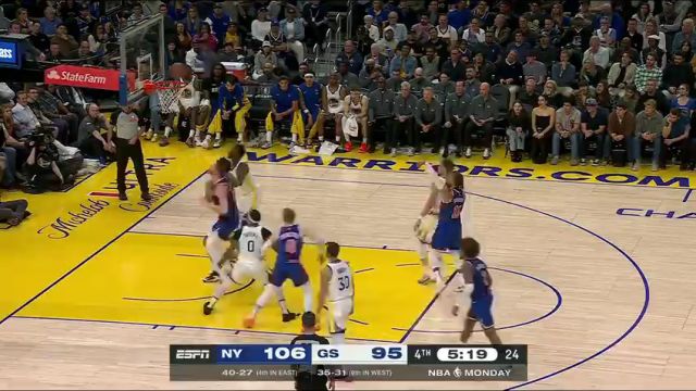 尼克斯vs勇士英文原声全场回放