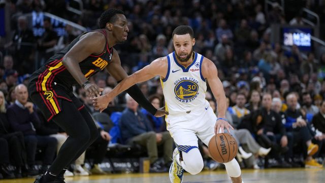 老鹰112-134勇士 库里25+8库明加11投全中比肩穆林