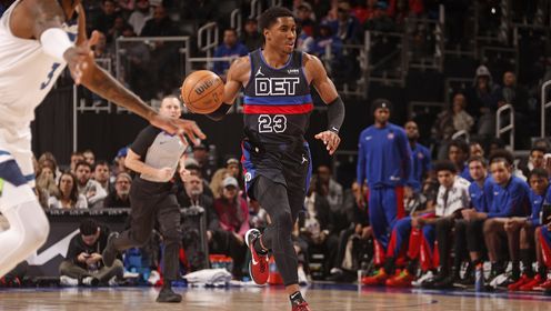 《NBA全场集锦》【球星】艾维vs森林狼集锦 平生涯最高32分失衡后仰十分潇洒