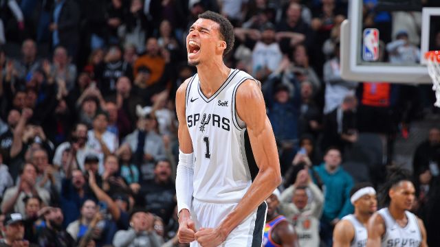 文班亚马vs雷霆集锦 全场28+13+7+5全方位碾压