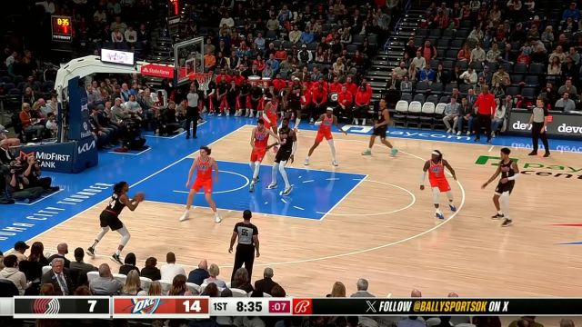 在我地盘这你得听我的！ 霍姆格伦长臂擎天大帽贾巴里-沃克