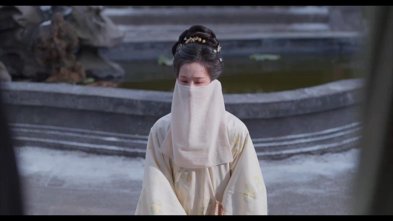 雁回时：庄寒雁故意装柔弱，在众人面前暗示是二小姐害自己，还故意装倒。庄寒雁真是有勇有谋让众人站在了自己这边_高清1080P在线观看平台_腾讯视频