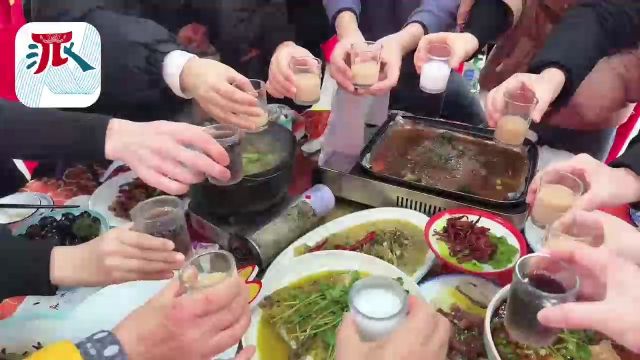 文化礼堂“新风年夜饭”,不讲排场讲真情