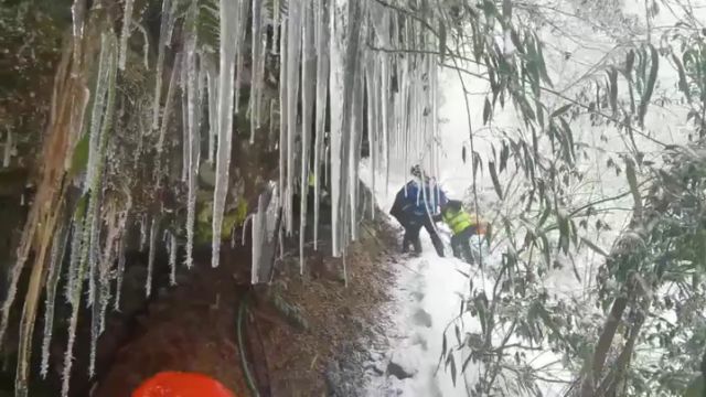 视频 | 石门:悬崖之上保通信