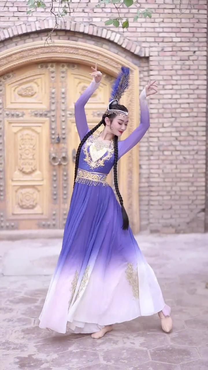 心上人请你把它接受#新疆舞 #民族舞 #舞蹈传承