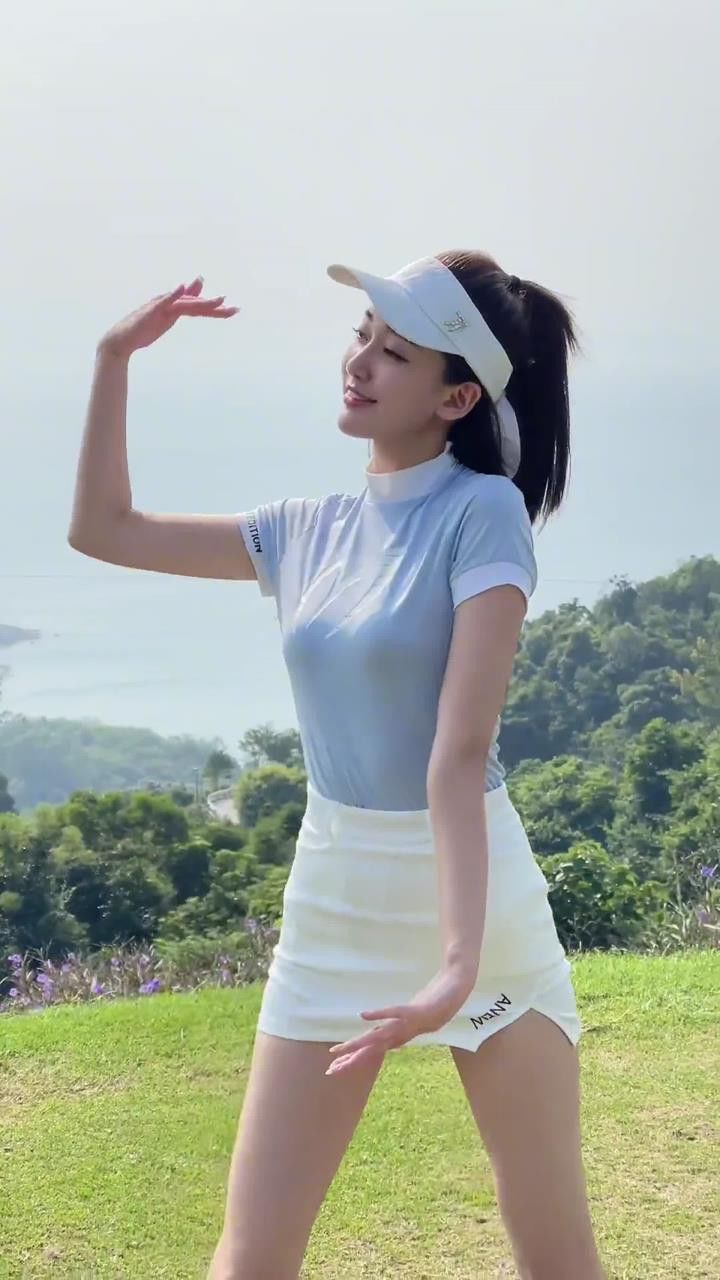 快保存,一会就换裤子了#waybackhome扭扭舞挑战