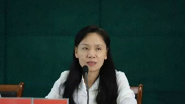 “夫妻同日留置、姐弟先后落网”,中纪委官网起底郑小燕家族腐败案