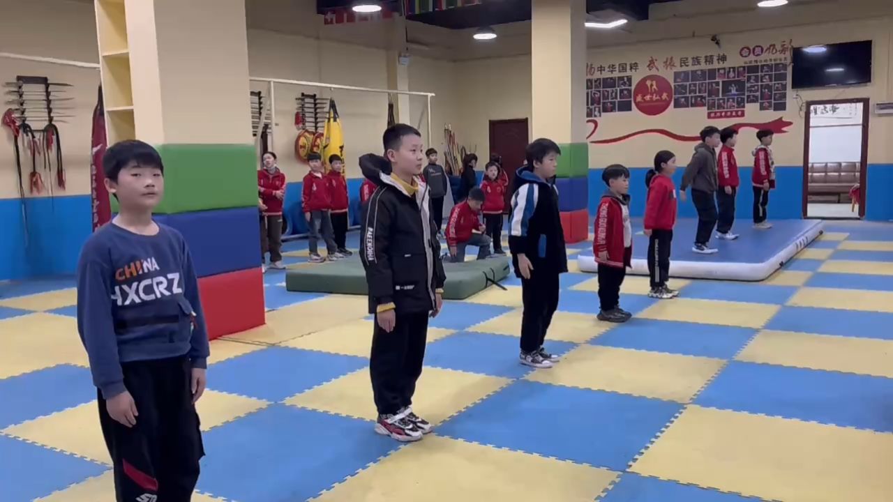 鲁山武术#要练武到弘武02 02弘武龙队示范团日常训练02 02