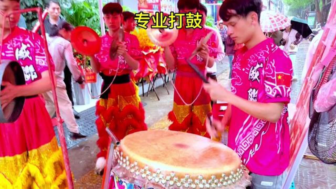 舞狮打鼓 #醒狮文化 #醒狮传承 #南狮