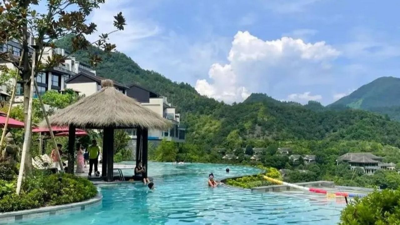 杭州湍口众安氡温泉,40余泡池,多功能享受,高温氡泉,休闲娱乐一站式