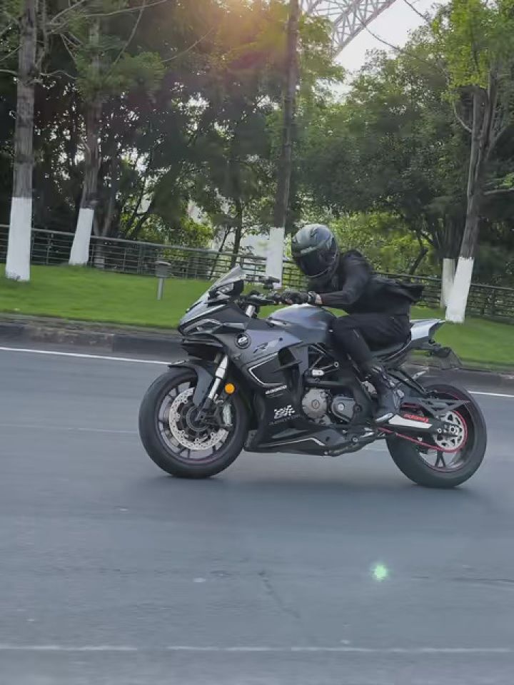 骑机车的到底都是些什么人呢 #机车