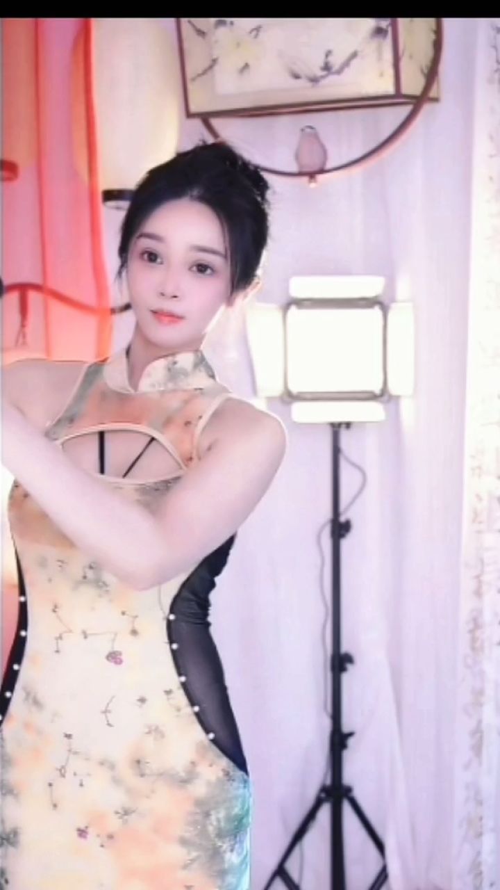 小乔8519,广州妹子舞蹈表演