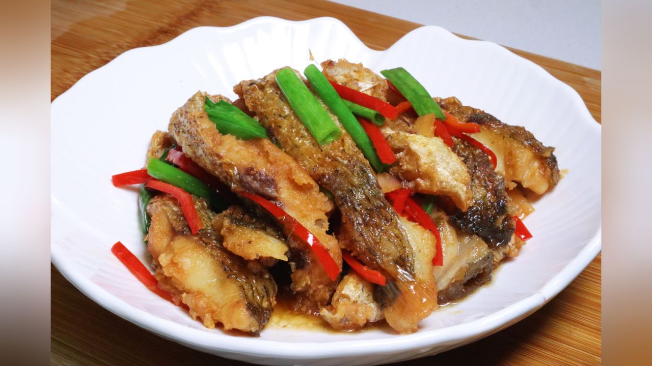 红烧鱼块学会这样做,好吃下饭,又香又嫩又入味,大人孩子都爱吃