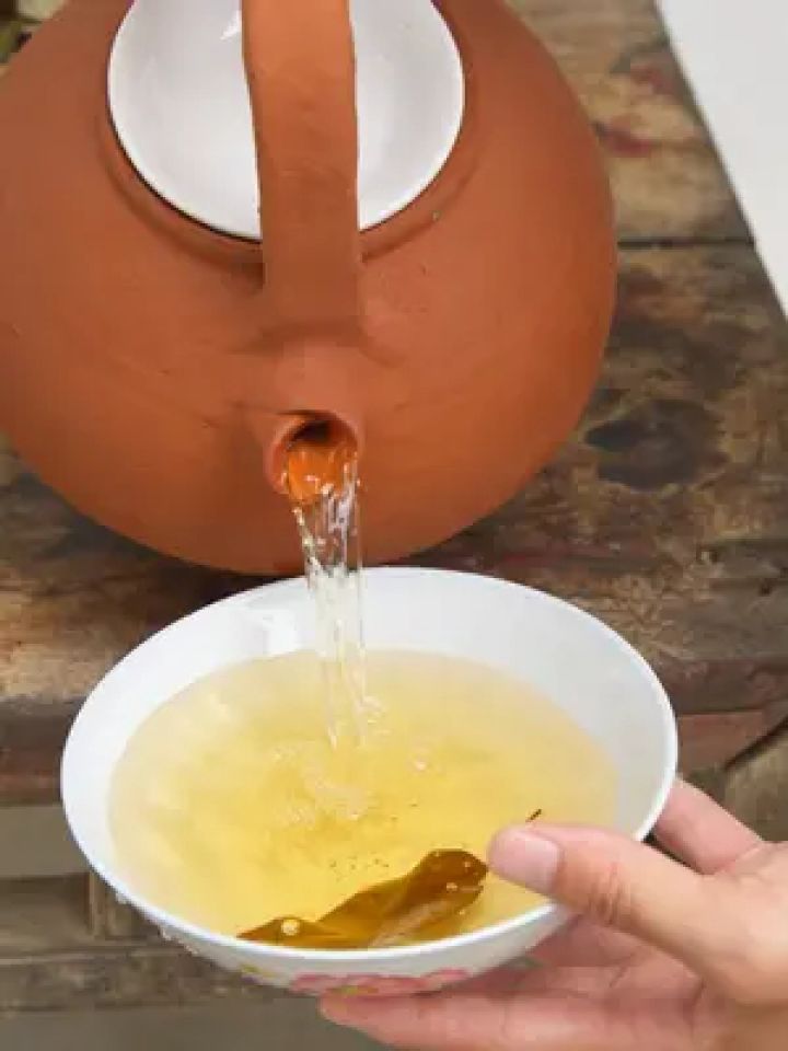 我们湖北人的凉茶,三皮罐茶,清新又清凉,夏天喝这个太