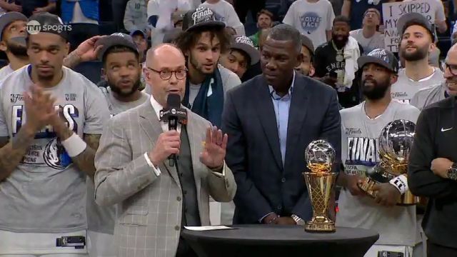 实至名归！东契奇荣获2023-2024赛季西部决赛MVP