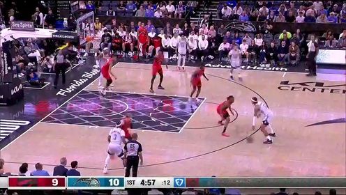 《NBA全场集锦》NBA常规赛：猛龙vs魔术第1节英文原声回放