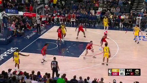 《洛杉矶快船》【回放】NBA常规赛：湖人vs快船第4节中文解说回放