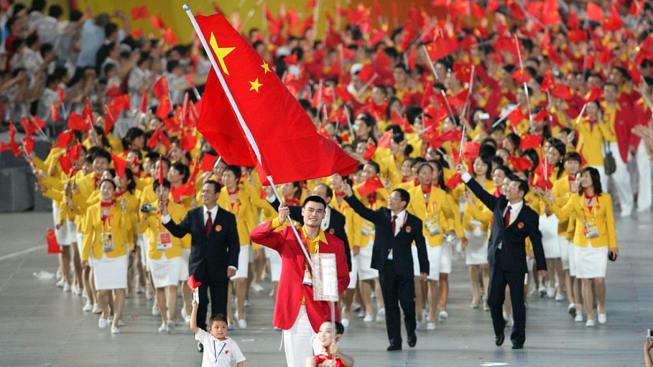 群龙之首!盘点历届奥运会开幕式中国代表团旗手