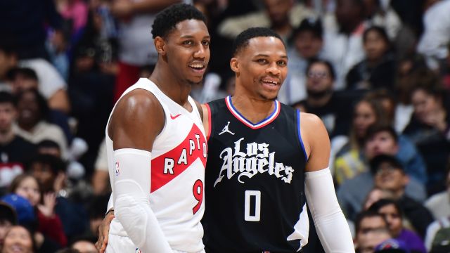 RJ巴雷特vs快船集锦 拿下24+5超准三分强行续命