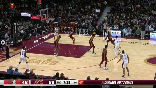 我在天上等会你！夏普极限滞空上篮打进