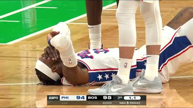 NBA常规赛：76人vs凯尔特人第3节英文原声回放