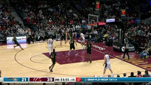 《NBA骑士》兄弟连线！小瓦格纳助攻哥哥篮下晃飞防守轻取2分