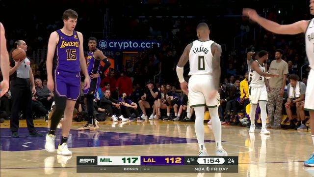 关键时刻还得看表哥 利拉德关键3+1得分力挽狂澜