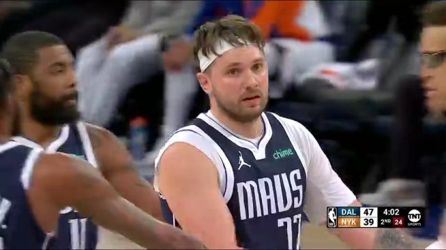 独行侠vs尼克斯第2节中文解说回放