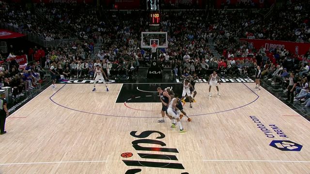 费城vs快船五佳球 乌布雷追身大帽拒绝乔治