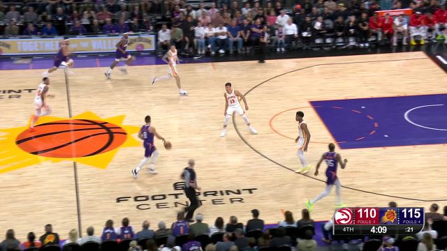 不想陪你们玩儿了 杜兰特突破上篮潇洒得手