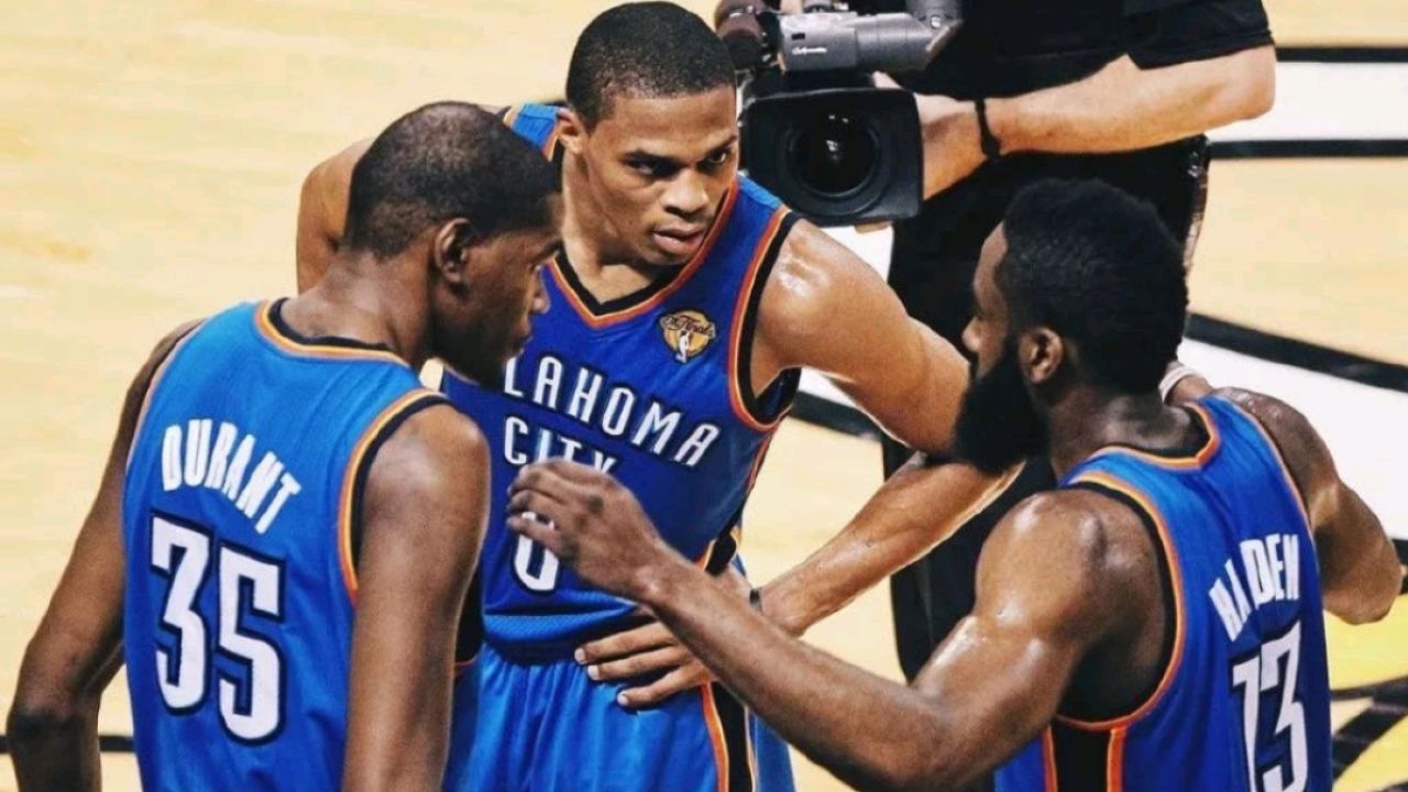 杜兰特生涯纪录片:威少哈登相继到来,三少剑指总冠军