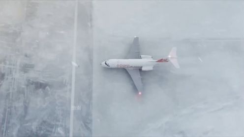 两起空难告诉你，为何冬天飞机起飞前要除冰。空中浩劫