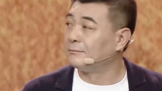 演员尤勇智突发奇想,在剧中演讲加入诗句,成了剧中点睛之笔