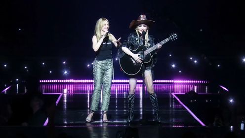 官摄版来了！Kylie Minogue和麦当娜Madonna同台表演《I Will Survive》《Can’t Get You Out Of My Head》