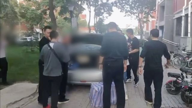 凤城警事 | 抓捕现场曝光!这起案件人赃俱获!