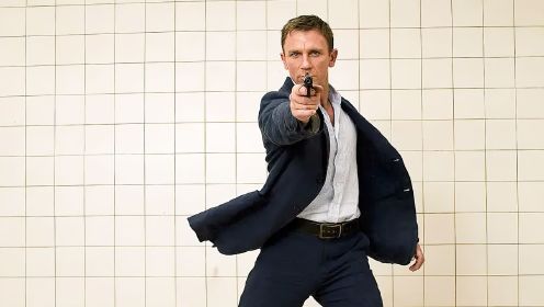 《皇家赌场》当特工007遇上汉尼拔，到底谁才是最强王者