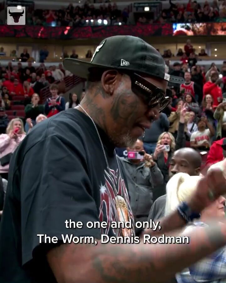 62岁的罗德曼霸气十足