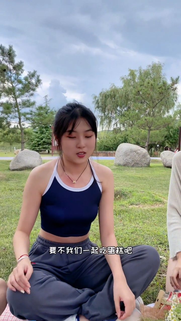 富贵这个鸽子王也有今天,哈哈哈哈哈哈富贵的憨憨 潮男集结