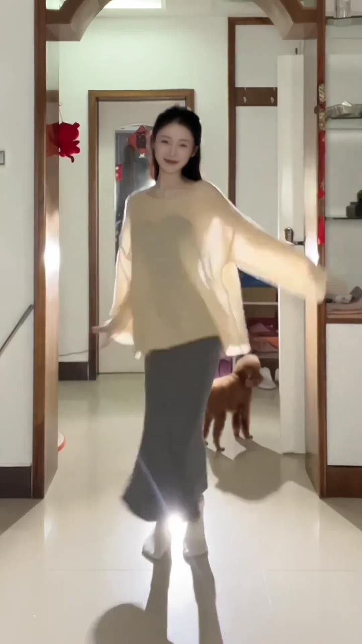 与其孤独,不如听白狐#傣族舞#舞蹈#白狐