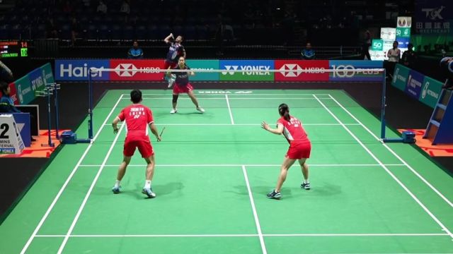 藏羽阁高清视频~雅思,你们想看的全景多拍.羽毛球 yonex 国羽 郑思维 黄雅琼