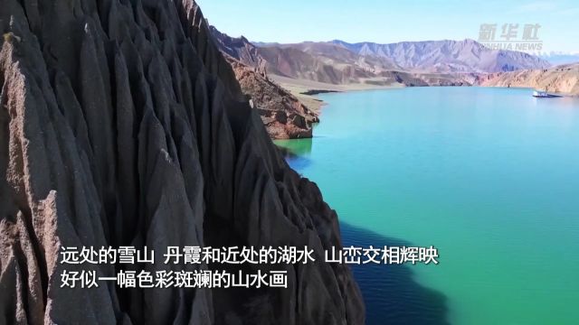 新疆努尔加大峡谷:碧水映丹霞 磅礴美如画