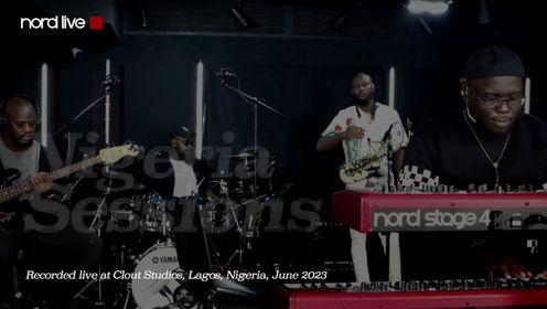 知名键盘手 DPlus 在尼日利亚的 Clout Studios 现场表演他的曲子“Burble”！！