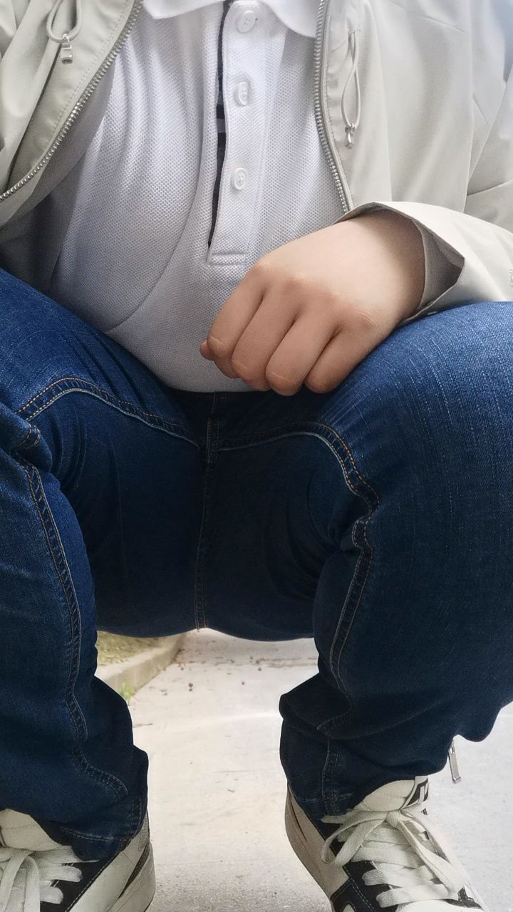 尿裤子男_高清108
