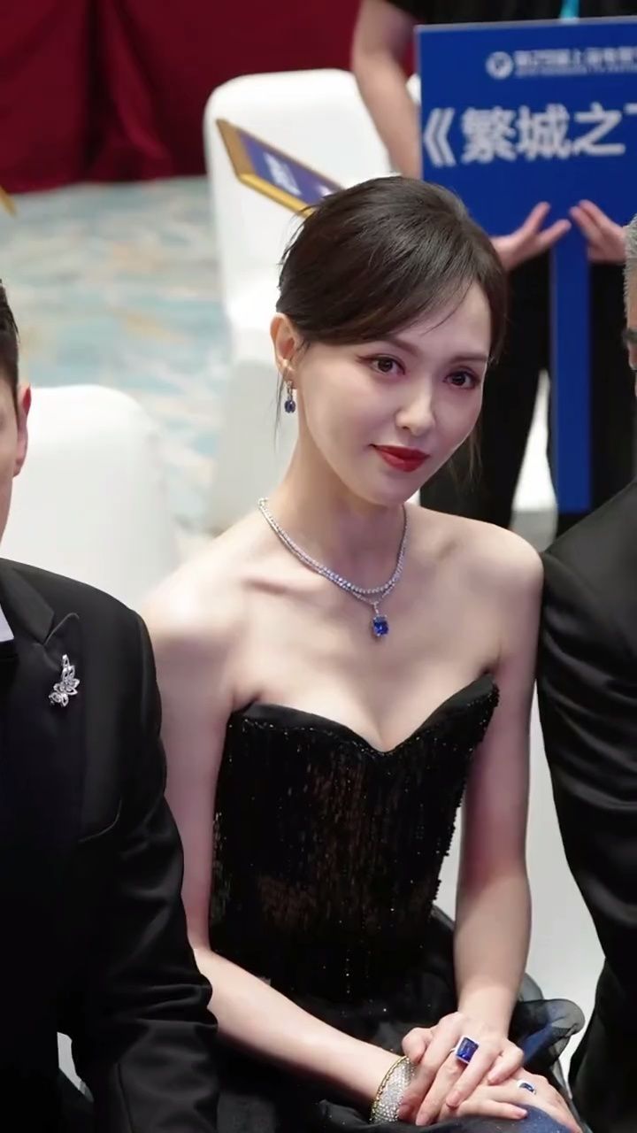 唐嫣(tiffany tang),1983年12月6日出生于上海市黄浦区,中国内地影视