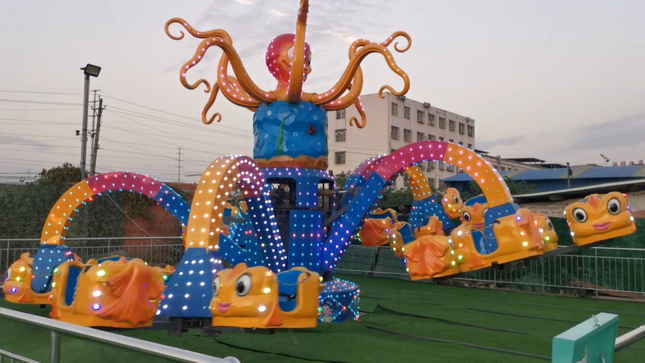 景区公园40座旋转大章鱼游乐设备 户外网红章鱼转盘