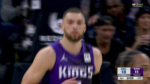 《NBA全场集锦》与队友配合的相当默契！拉文击地妙传助飞小萨单手暴扣