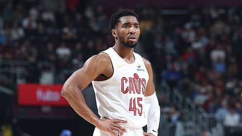 《NBA骑士》【纯享】独行侠vs骑士精华回放 米切尔莫布里加兰微微出汗早早打卡下班