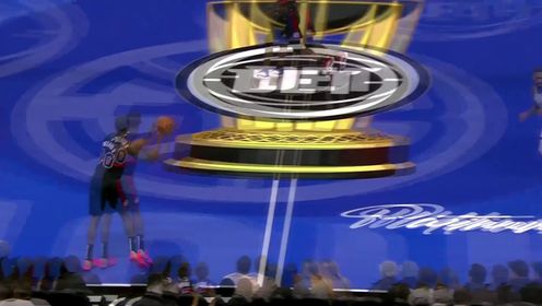 《NBA全场集锦》流畅的反击配合 比斯利大鹏展翅施展追身战斧劈扣霸气十足